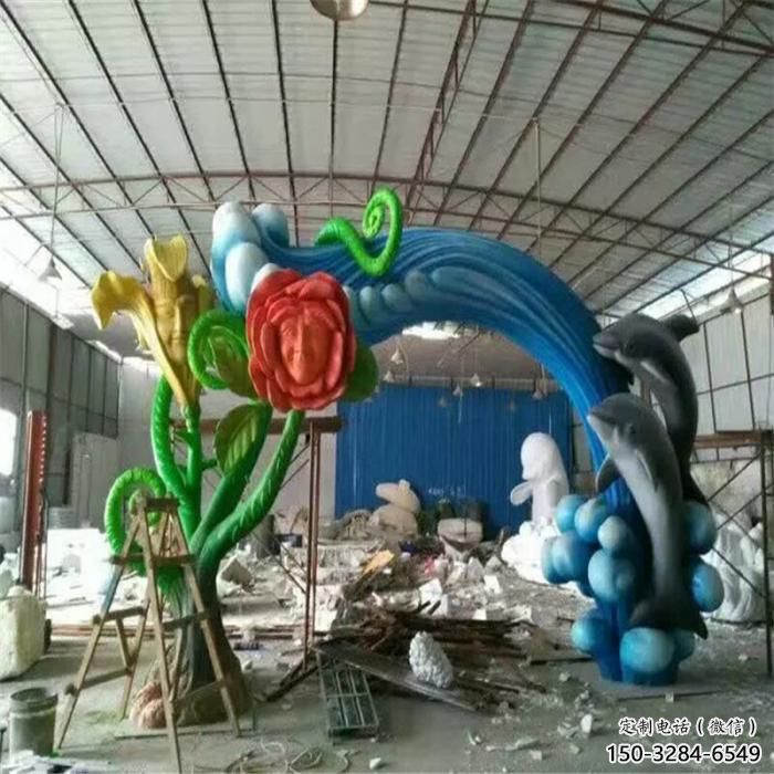 城市不銹鋼海豚雕塑廠家 風景區(qū)彩繪雕塑 抽象擺件