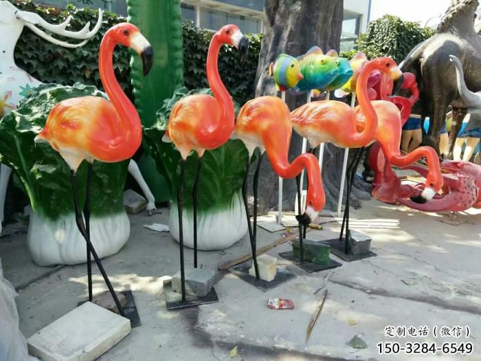 玻璃鋼城市火烈鳥雕塑 風(fēng)景區(qū)彩繪雕塑 抽象擺件
