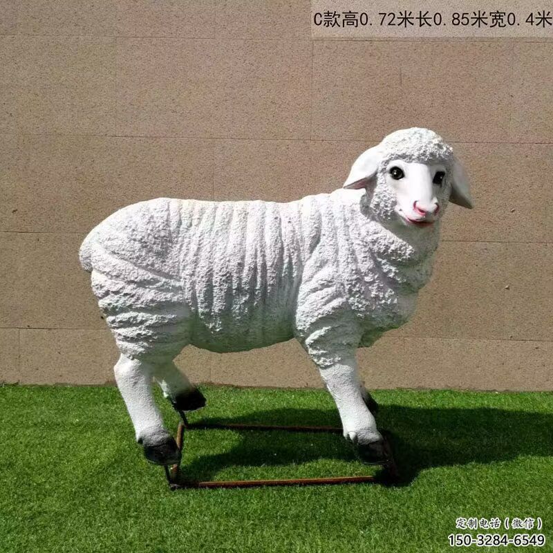 彩繪玻璃鋼綿羊雕塑廠家，動物景觀，廣場仿真小品