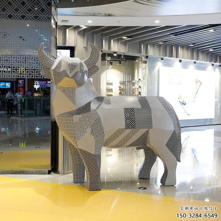 操場(chǎng)小牛雕塑,景觀題材,幾何工藝 操場(chǎng)小牛雕塑,景觀題材,幾何工藝