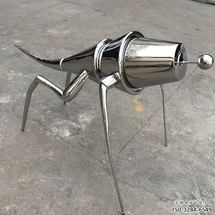 農(nóng)村蝗蟲(chóng)雕塑，鏡面昆蟲(chóng)雕塑，抽象效果