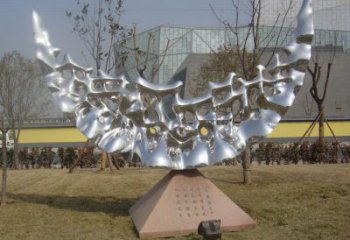 操場月亮雕塑，鏤空景觀雕塑，噴砂制造