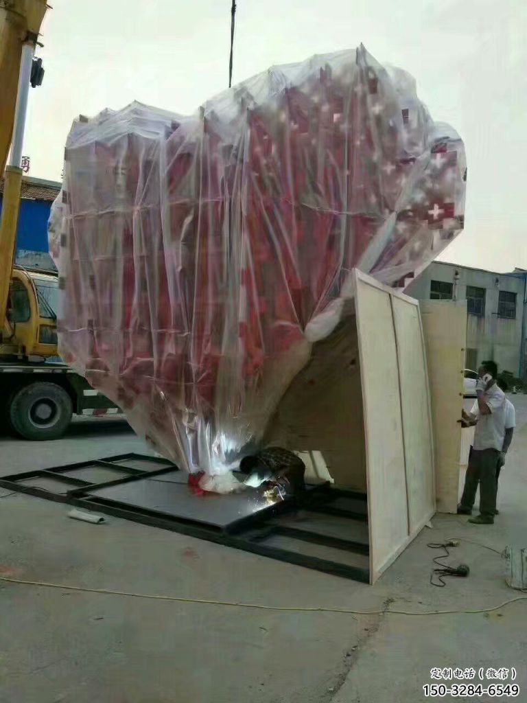 大門口心形雕塑 發光公園雕塑 仿真愛情雕塑