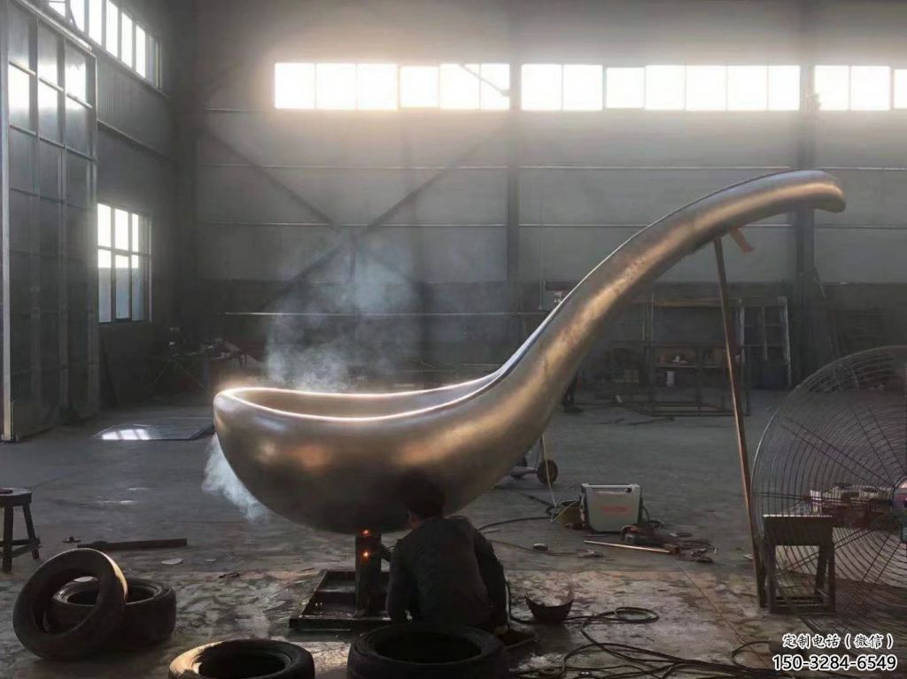 房地產(chǎn)湯匙雕塑 現(xiàn)代勺子雕塑 幾何雕塑