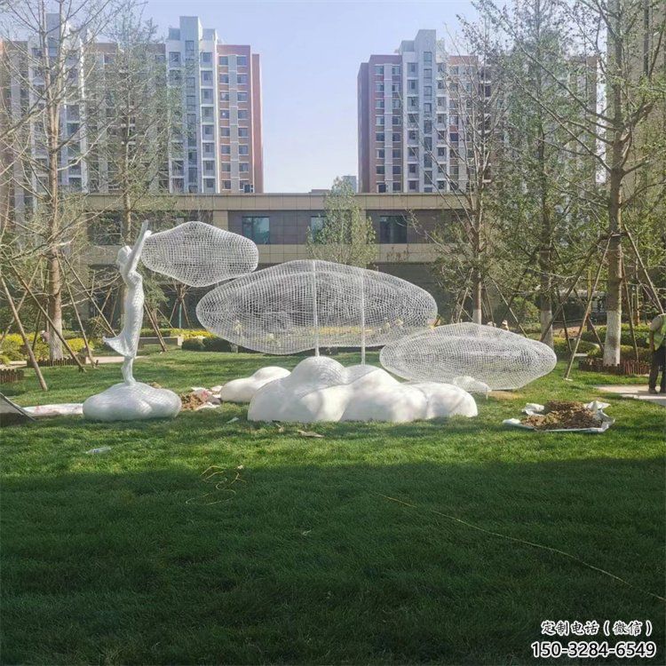 大型云梯雕塑 鍛造發光梯子雕塑 房地產云朵雕塑