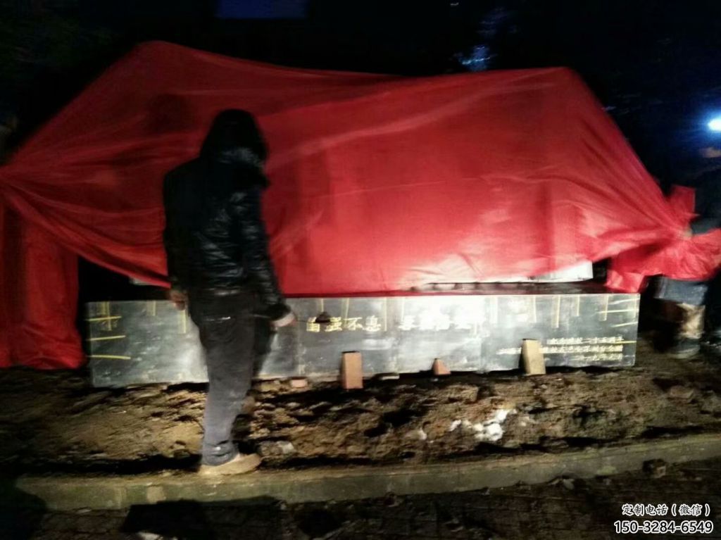 標(biāo)識(shí)竹簡(jiǎn)雕塑 剪影標(biāo)識(shí)雕塑 商業(yè)街書本雕塑