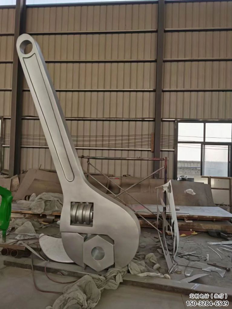 拉絲螺絲釘雕塑 鏤空創意工業雕塑 別墅區工業雕塑