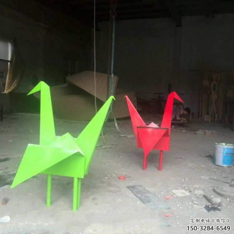 大型千紙鶴雕塑 歐式步行街鶴鳥雕塑 彩繪折紙風格