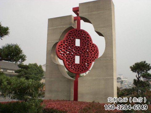 園林中國結(jié)雕塑廠家，烤漆工藝制作，民俗文化標(biāo)識