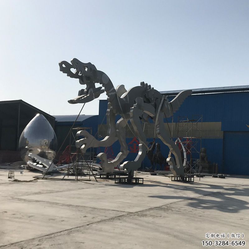 地產恐龍雕塑提供，露天雕塑，恐龍骨架雕塑生產