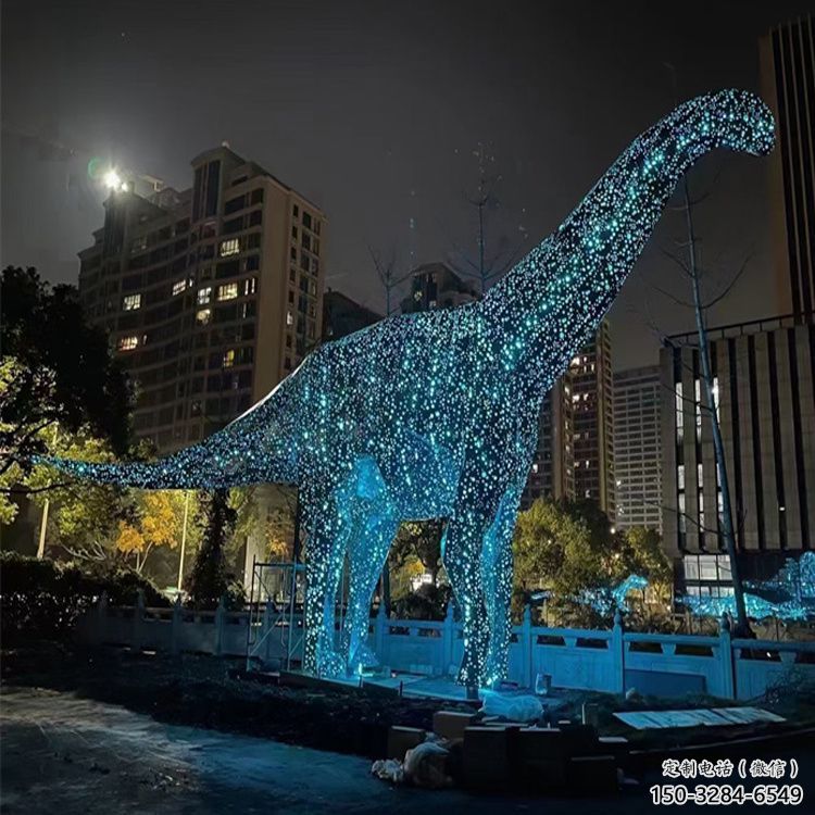 鏤空恐龍雕塑供需，標識雕塑，燈光恐龍雕塑制造商