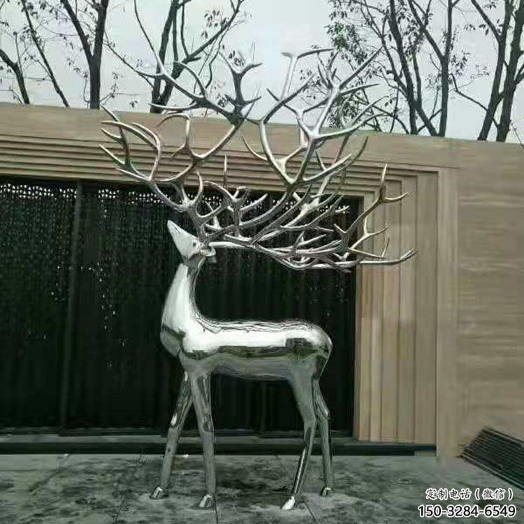 梅花鹿雕塑優選，城市裝飾，展示鏡面梅花鹿雕塑定做