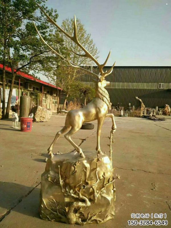 梅花鹿銅雕塑擺件，地標(biāo)擺件，梅花鹿銅雕塑生產(chǎn)商