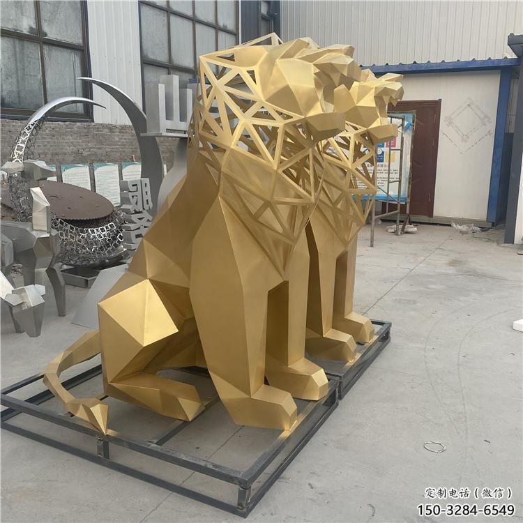 現(xiàn)代獅子雕塑定制，中式工藝，景觀不銹鋼獅子雕塑優(yōu)價