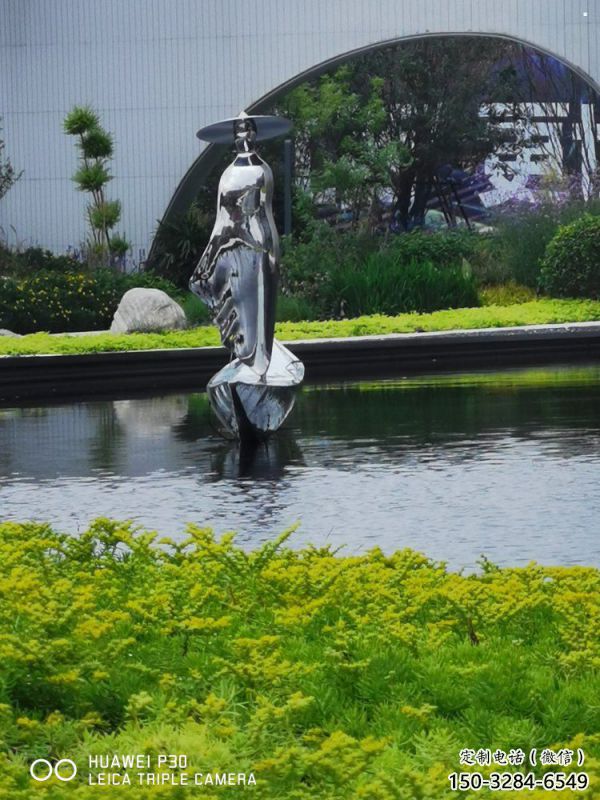 乘船人雕塑指用，小區擺件，廣場不銹鋼乘船人雕塑制作