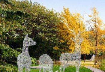 制造小鹿雕塑專供，地標擺件，鏤空小鹿雕塑訂做