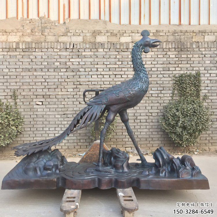 孔雀雕塑展示提供，園林裝飾，小區(qū)銅孔雀雕塑承接