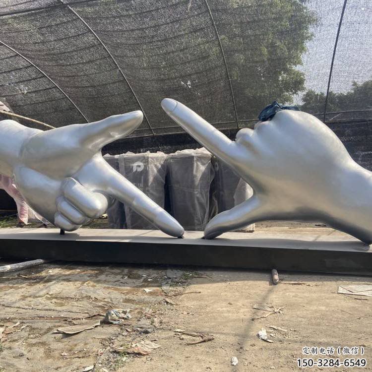 剪刀手雕塑供求，美陳雕塑，不銹鋼剪刀手雕塑制造
