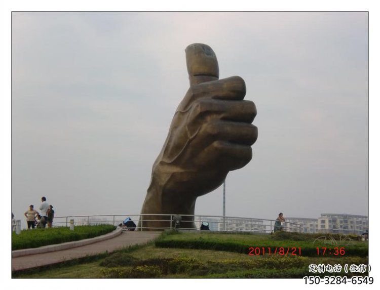 制造手掌雕塑廠家，鋼管組合，不銹鋼手掌雕塑常用