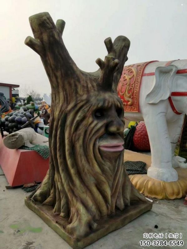 仿真樹雕塑優(yōu)選，小區(qū)擺件，玻璃鋼仿真樹雕塑生產(chǎn)商