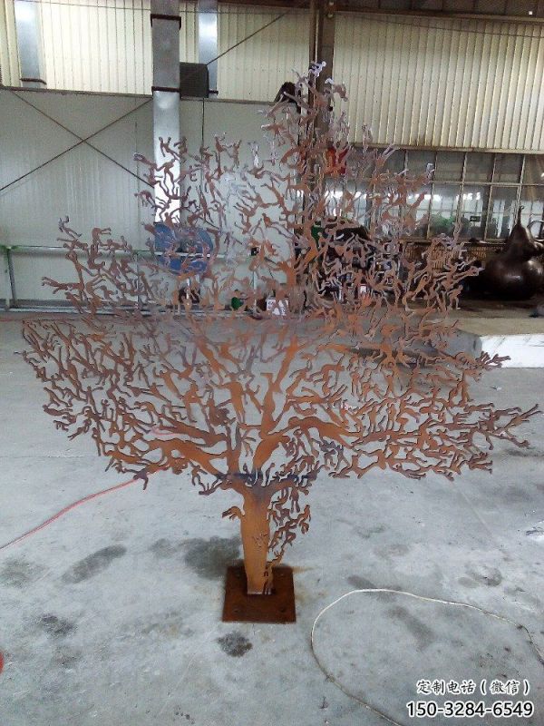 發(fā)財樹雕塑點擊，城區(qū)小品，不銹鋼發(fā)財樹雕塑承接