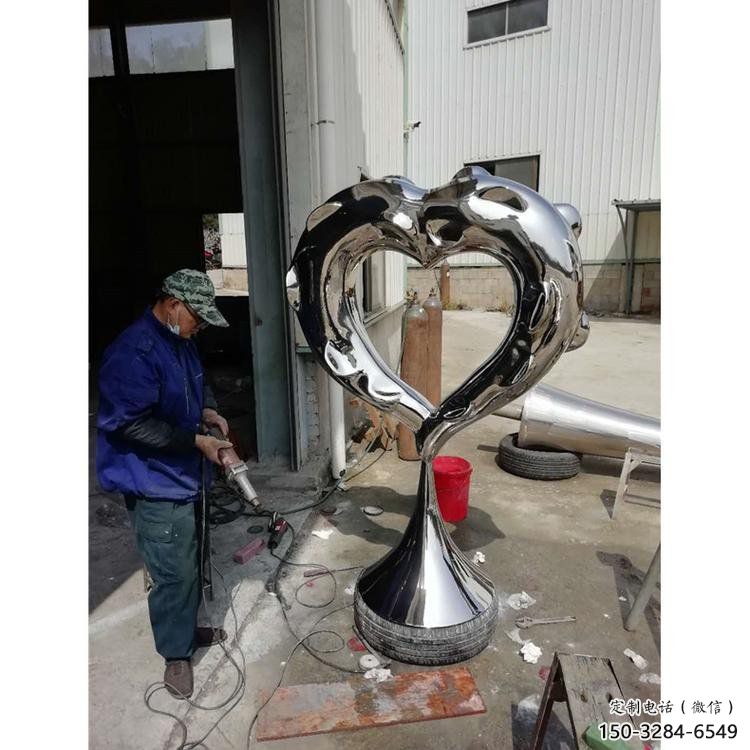 心形雕塑工廠選用，街道標識，景觀鏡面心形雕塑批發