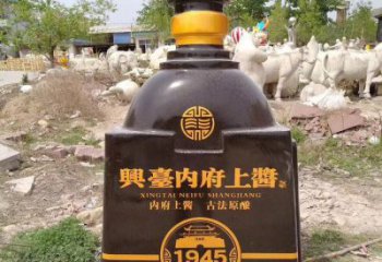 洋酒瓶雕塑專供，景區雕塑，玻璃鋼洋酒瓶雕塑提供