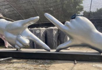剪刀手雕塑供求，美陳雕塑，不銹鋼剪刀手雕塑制造