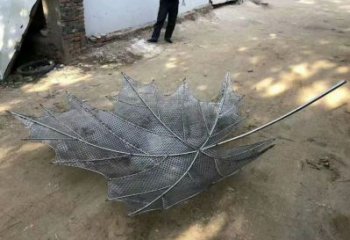 鏤空樹葉雕塑加工，鍛造工藝，鐵藝樹葉雕塑生產(chǎn)廠家