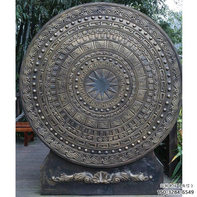 銅鼓雕塑選用，多彩藝術，鏤空銅鼓雕塑展品