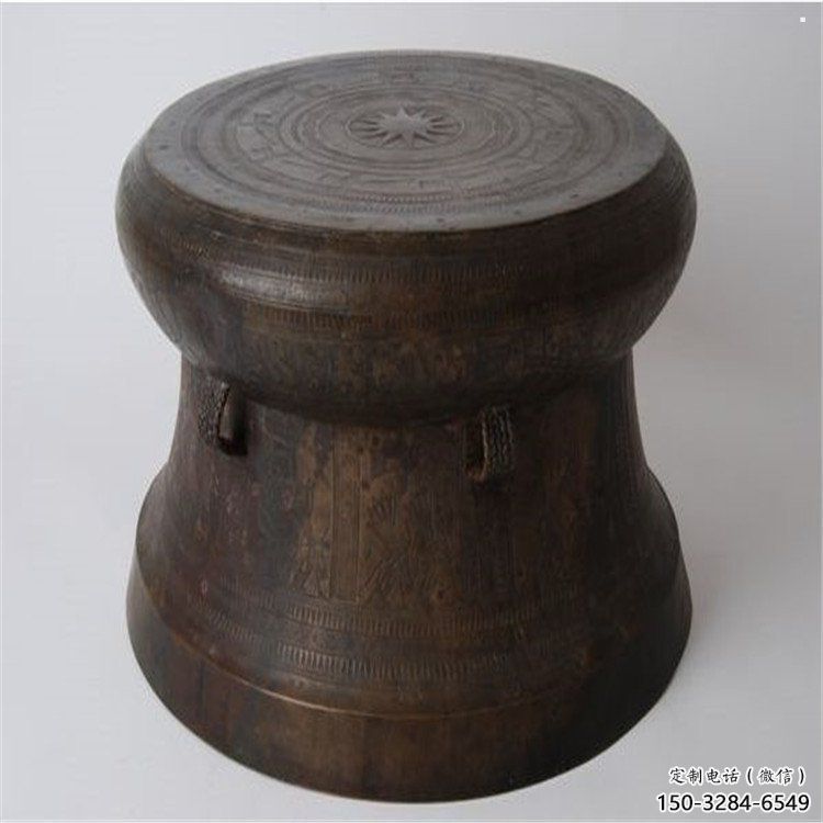 銅鼓雕塑專供，景區(qū)雕塑，城市銅鼓雕塑提供