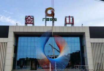 彩繪景觀鳥翅雕塑生產，景區案例，不銹鋼鳥翅雕塑優選