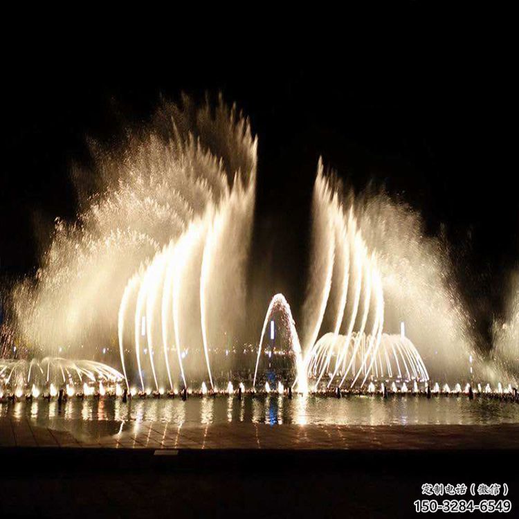 馬鞍山水景程控噴泉雕塑，高噴循環(huán)噴水方式設(shè)計制作