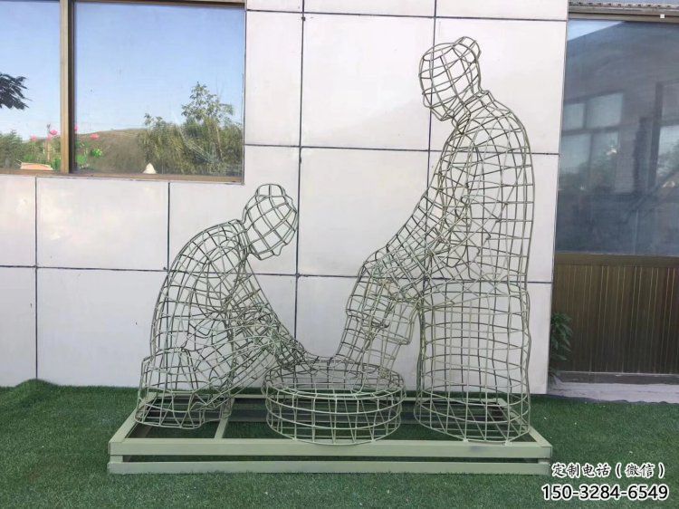 邯鄲鏤空洗腳雕塑制作，園林裝飾，鐵藝孝道人物雕塑