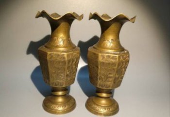東湖花瓶雕塑定價(jià)，鑄銅工藝，銅花瓶雕塑制作廠家