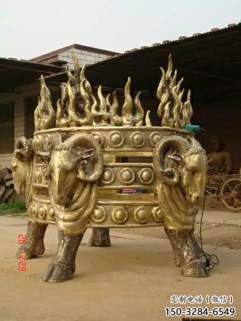 怒江廣場(chǎng)福鼎雕塑