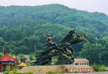 當(dāng)雄夸父逐日雕塑，鑄銅神話人物雕塑